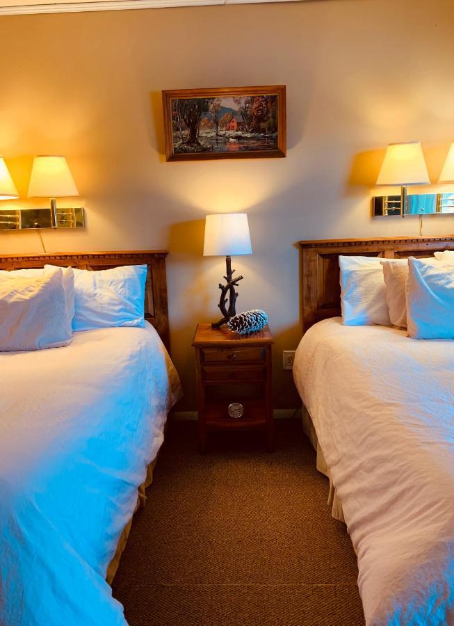 Ledge Rock At Whiteface Hotel Wilmington Ngoại thất bức ảnh
