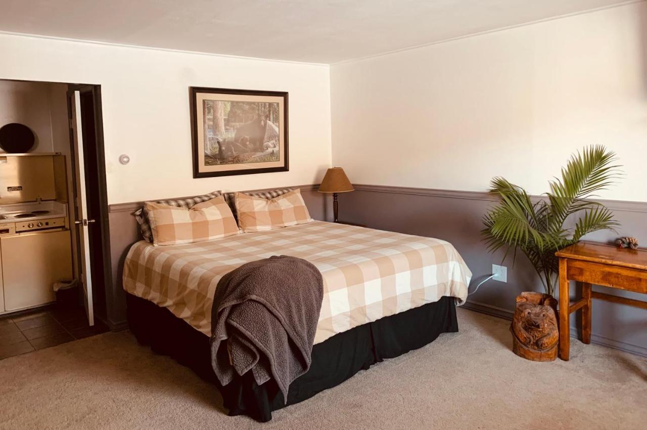 Ledge Rock At Whiteface Hotel Wilmington Ngoại thất bức ảnh