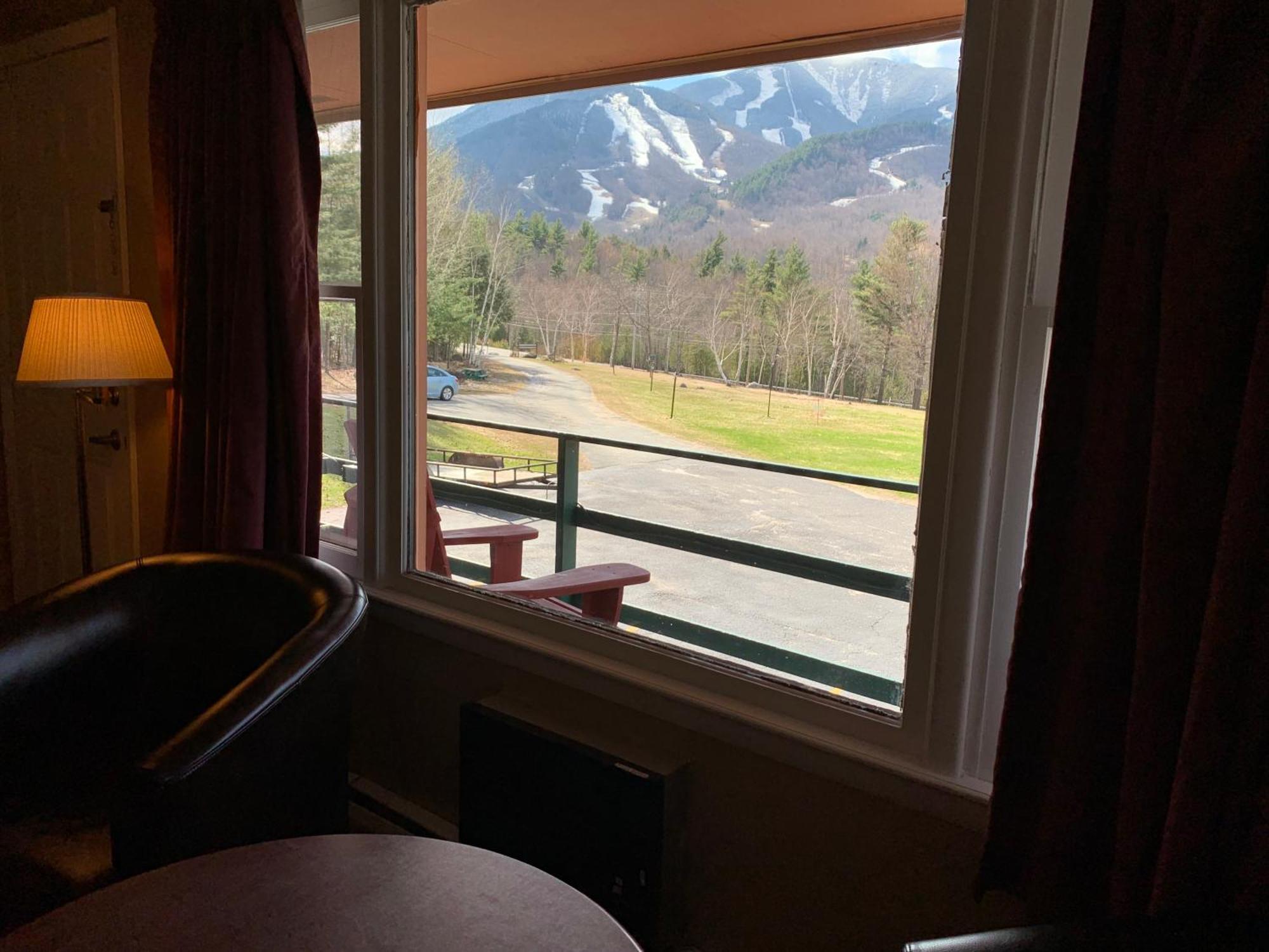 Ledge Rock At Whiteface Hotel Wilmington Ngoại thất bức ảnh