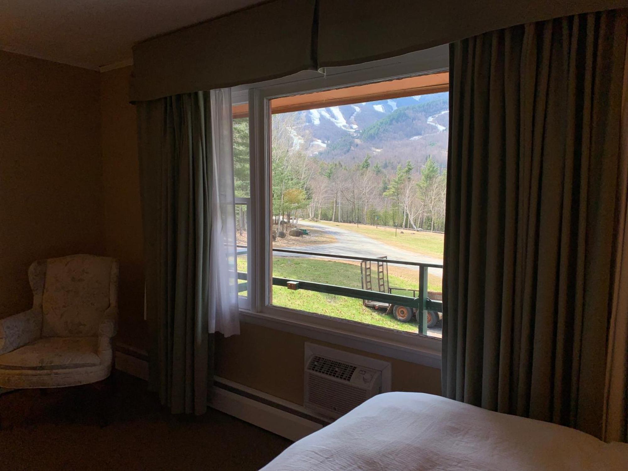 Ledge Rock At Whiteface Hotel Wilmington Ngoại thất bức ảnh