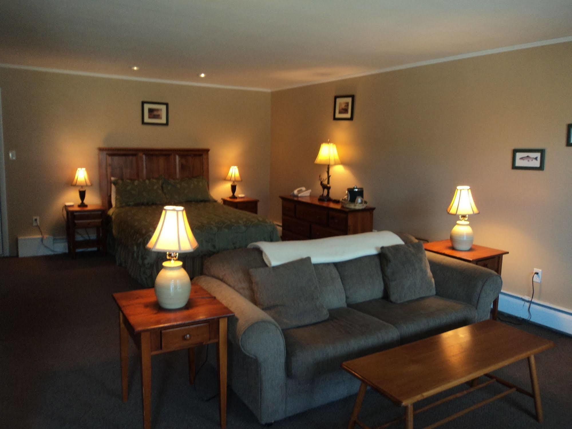 Ledge Rock At Whiteface Hotel Wilmington Ngoại thất bức ảnh
